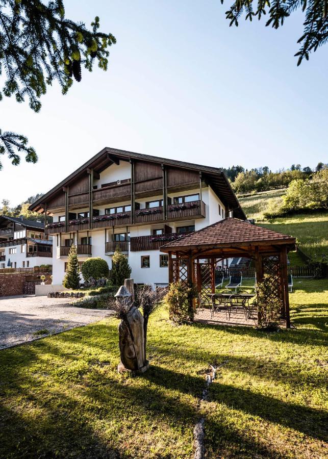 Raschoetzhof Funes  Εξωτερικό φωτογραφία
