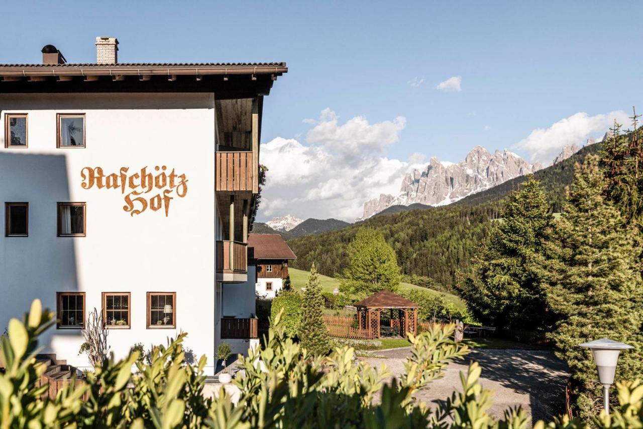 Raschoetzhof Funes  Εξωτερικό φωτογραφία